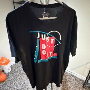 Nike Black T-Shirt Size XL